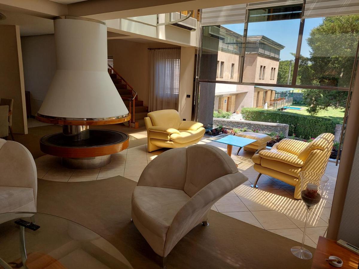 Hotel Brass- Free Parking سراييفو المظهر الخارجي الصورة